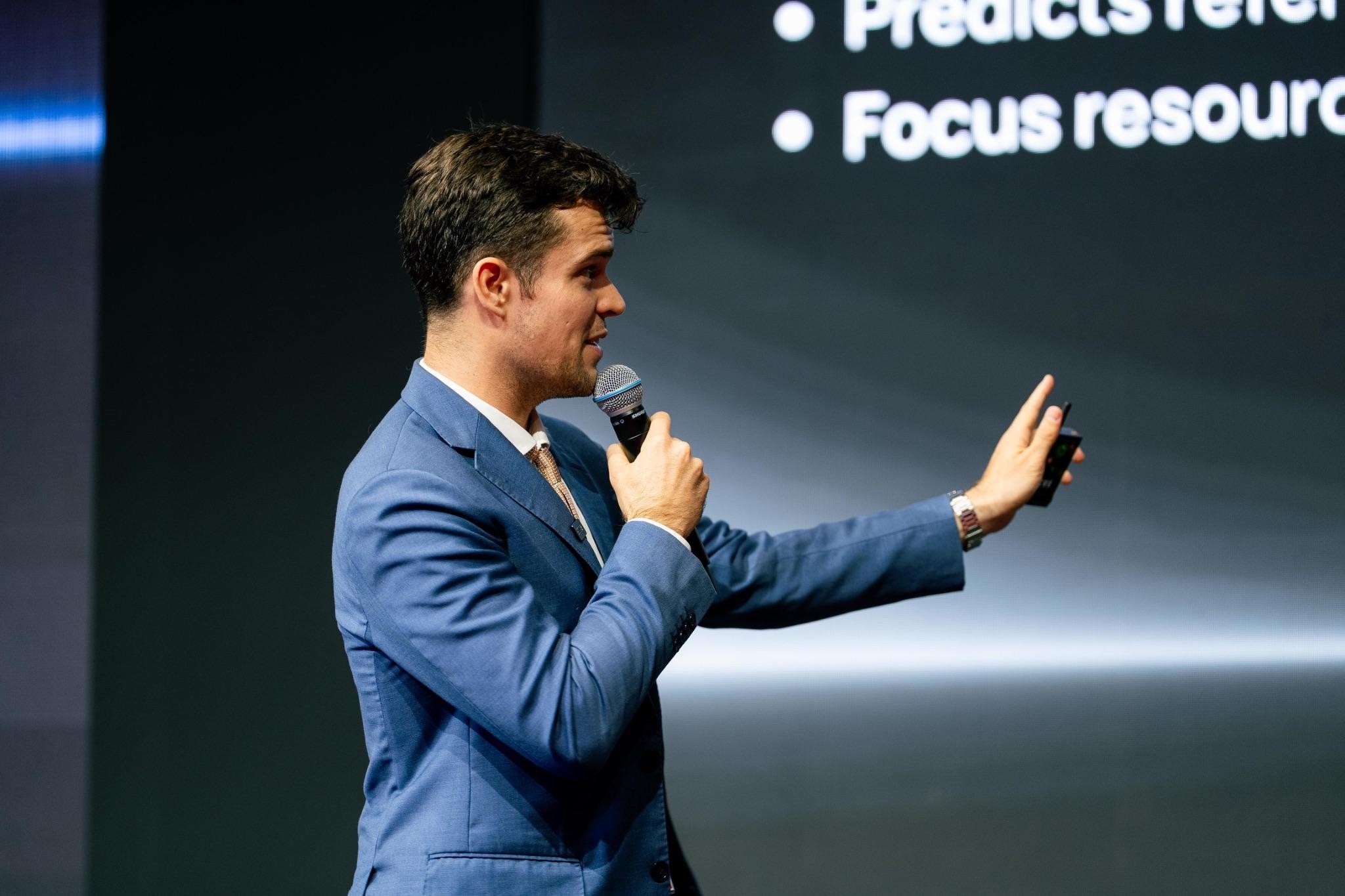 IUX at Forex Dubai Expo 2025: Recognition,Innovation, and Connections